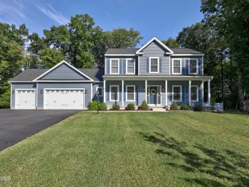 Property at 27 Woodland Drive, Schodack, NY 12033