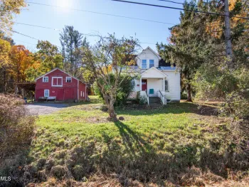 Property at 2303 NY-67, Charlton, NY 12010