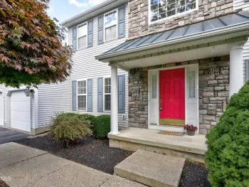 Property at 87 Jessica Lane, Niskayuna, NY 12309