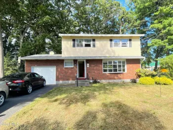 Property at 22 Farnam Place, Albany, NY 12205