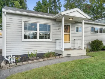 Property at 37 Jones Drive, Colonie, NY 12309