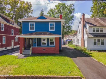 Property at 1710 Eastern Parkway, Schenectady, NY 12309