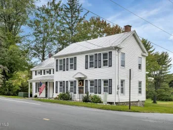 Property at 552 Riverview Road, Rexford, NY 12148