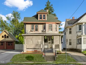 Property at 942 Central Parkway, Schenectady, NY 12309