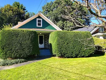 Property at 9 Middlesex Road, East Greenbush, NY 12061