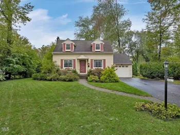 Property at 1920 Hexam Road, Niskayuna, NY 12309