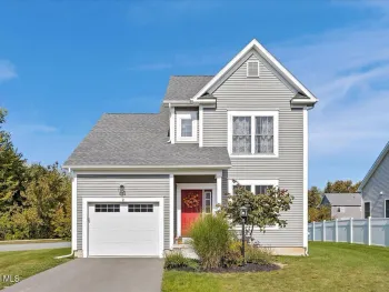 Property at 2 Vogt Drive, Colonie, NY 12110