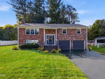 Property at 30 Hadel Road, Glenville, NY 12302