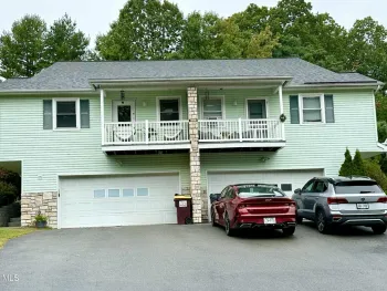 Property at 107-109 East Avenue, Saratoga Springs, Inside, NY 12866