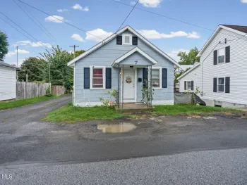 Property at 7 Ballston Street, Waterford, NY 12188