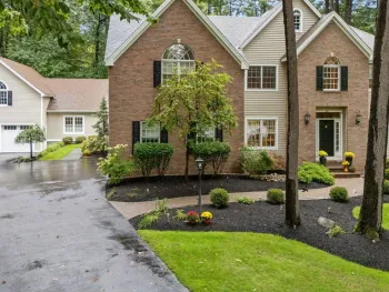Property at 104 Blockhouse Creek Court, Guilderland, NY 12203