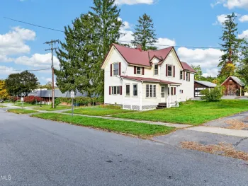 Property at 10 W 11th Avenue, Gloversville, NY 12078