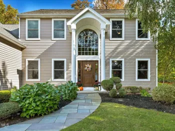 Property at 11 Long Shadow Drive, Colonie, NY 12110