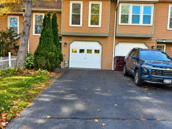Property at 3 Kimberly Court, Clifton Park, NY 12065