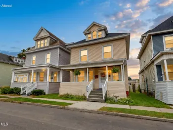 Property at 10 Catalpa Drive, Albany, NY 12209