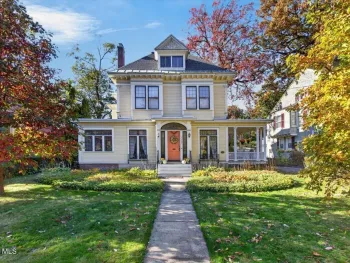 Property at 1175 Stratford Road, Schenectady, NY 12308
