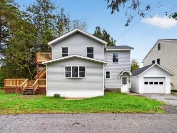 Property at 3 Ellsworth Place, Bethlehem, NY 12054