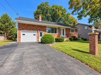 Property at 145 Fabian Drive, Rotterdam, NY 12306