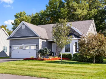 Property at 26 Jessica Lane, Bethlehem, NY 12077