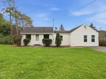 Property at 5052 New York 67, Hoosick, NY 12090