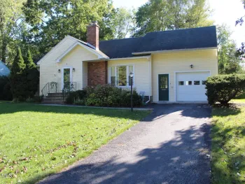 Property at 4 Country Road, Guilderland, NY 12203
