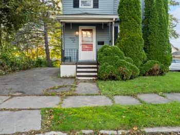 Property at 1925 Avenue B, Schenectady, NY 12308