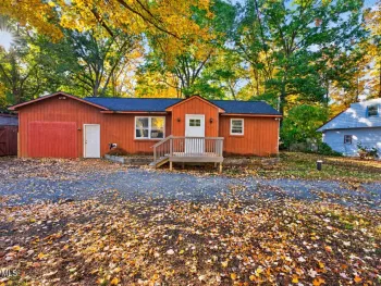 Property at 184 The Concourse, Kinderhook, NY 12130