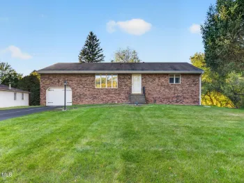 Property at 8 Helen Terrace, Albany, NY 12211