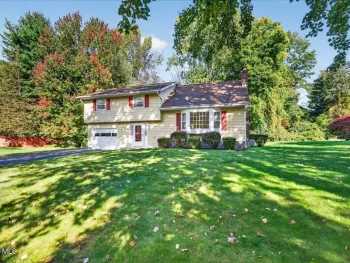 Property at 9 Gretel Terrace, Clifton Park, NY 12019