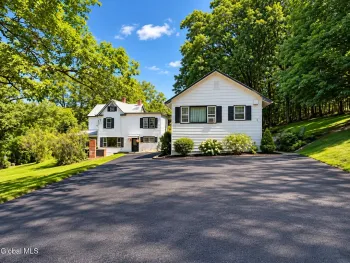 Property at 7 Gypsy Point Road, Catskill, NY 12414