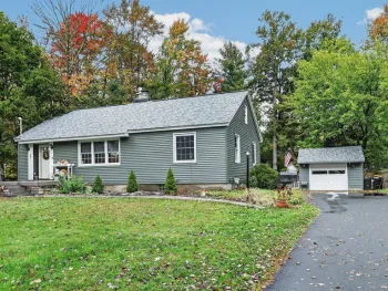 Property at 11 Ellen Lane, Glenville, NY 12302