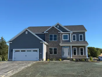 Property at 10 Berkeley Court, New Scotland, NY 12159