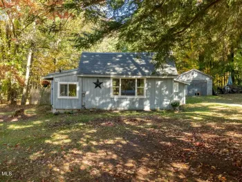 Property at 82 Log Woods Road, Troy, NY 12180