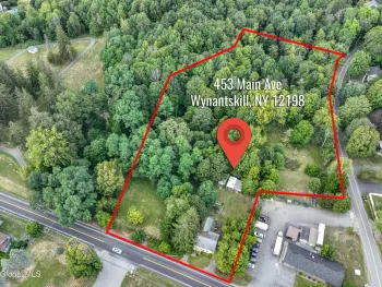 Property at 453 Main Avenue, North Greenbush, NY 12198