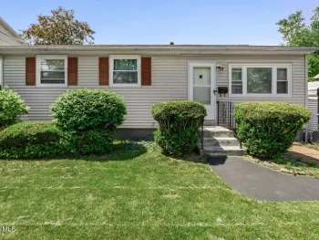 Property at 327 Manchester Road, Schenectady, NY 12304