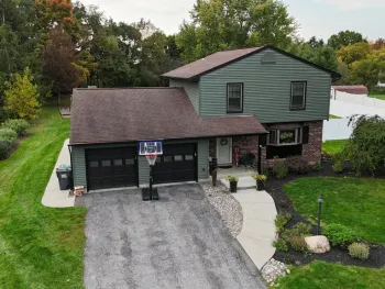 Property at 5 Mallards Landing S, Waterford, NY 12188