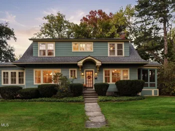 Property at 802 Charles Street, Schenectady, NY 12302