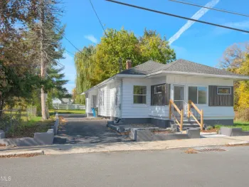 Property at 21 Edward Street, Cohoes, NY 12047
