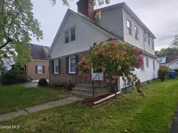 Property at 5 Berncliff Avenue, Albany, NY 12208