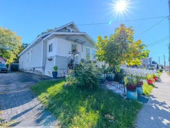 Property at 1680 Carrie Street, Schenectady, NY 12308