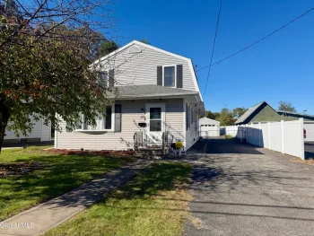 Property at 1016 Wallace Avenue, Rotterdam, NY 12306
