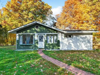 Property at 25 Bruce Drive, Glenville, NY 12008