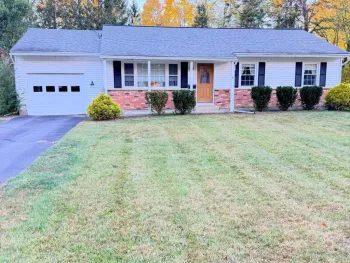 Property at 9 Anne Drive, Guilderland, NY 12303