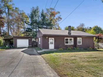Property at 2892 W Lydius Street, Schenectady, NY 12303