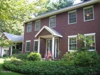 Property at 22 Thoroughbred Way Way, Clifton Park, NY 12065