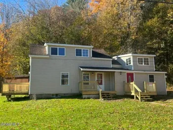 Property at 939 Ford Road, Pittstown, NY 12121