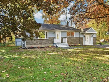 Property at 9 Ridgewood Lane, Glenville, NY 12302