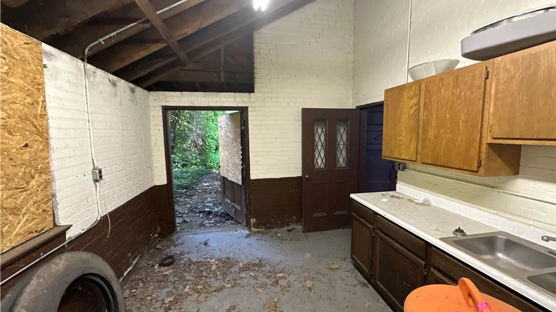 Property at 1441 East Avenue, Rochester, NY 14610 10