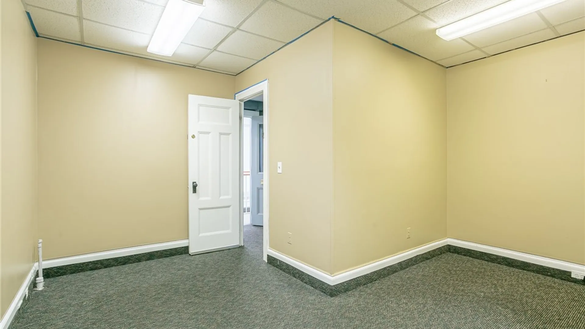 Property at 16 N Goodman Street, Rochester, NY 14607 15