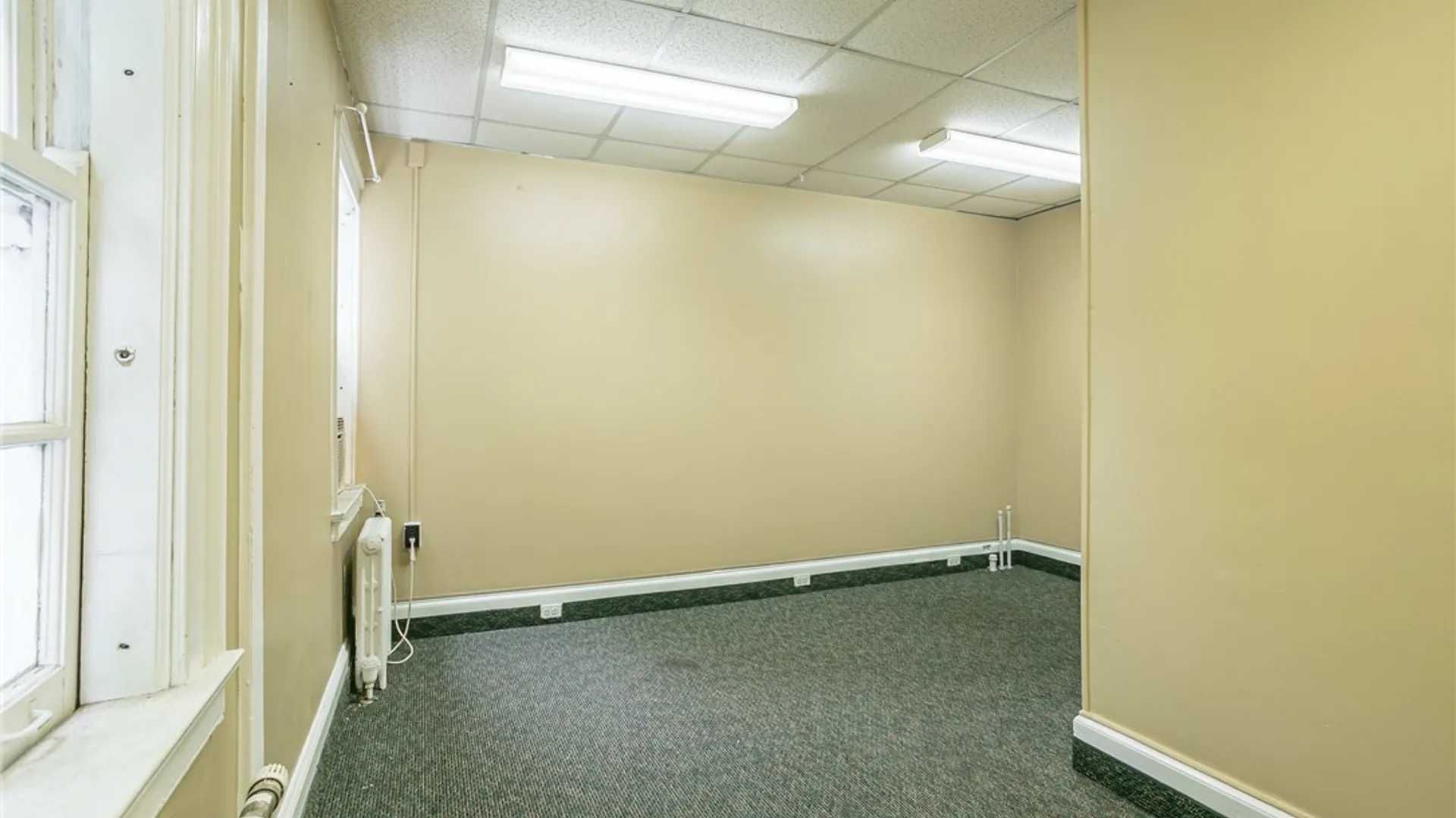 Property at 16 N Goodman Street, Rochester, NY 14607 16